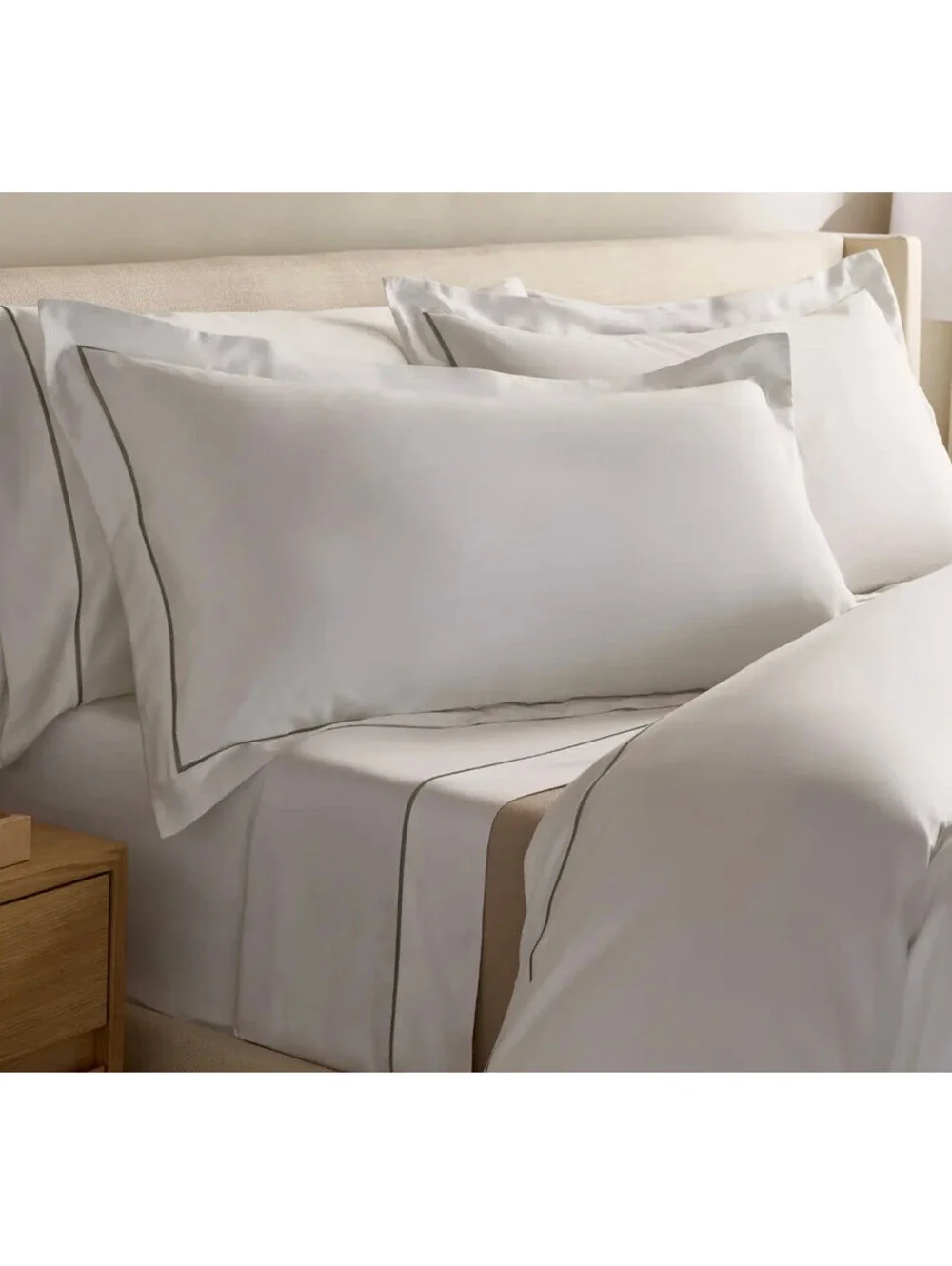 Quince Giza Cotton Sateen Embroidered Duvet Cover Set King White Sage